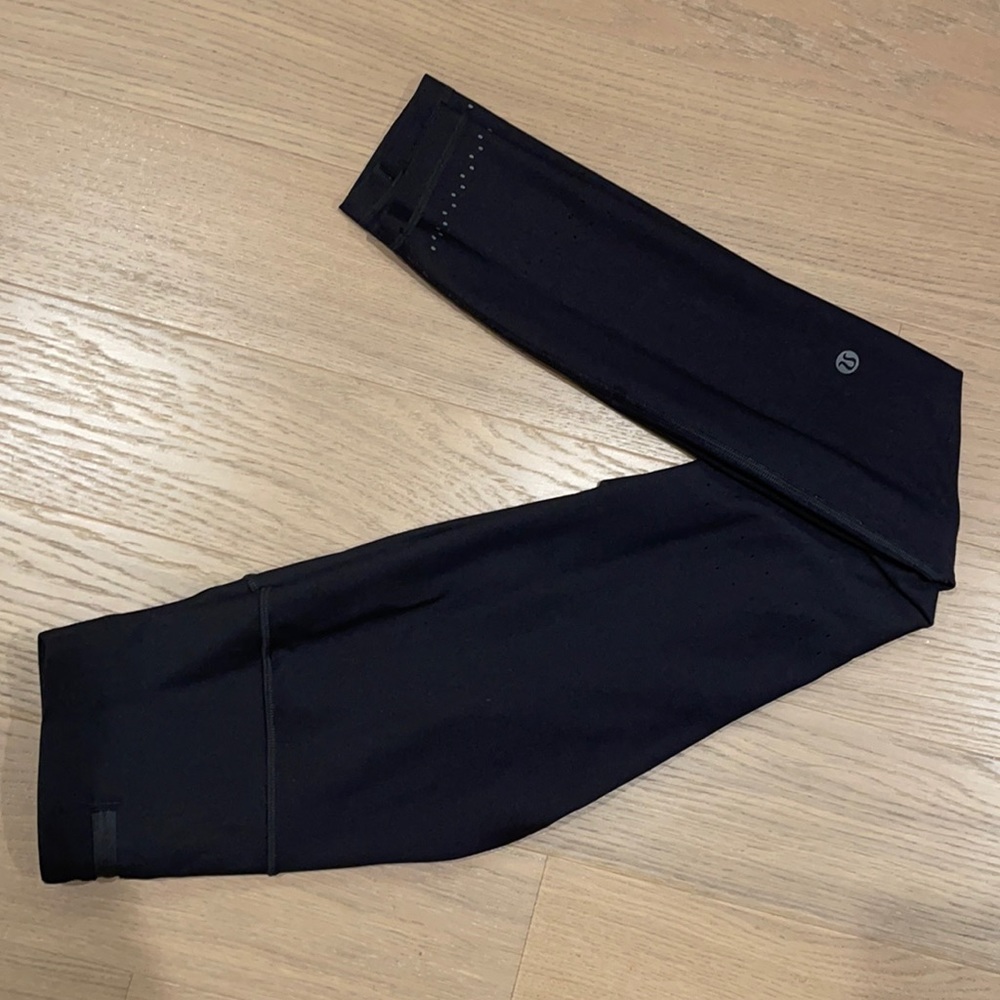 Lululemon leggings in size 4